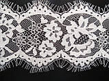 Ажурне французьке мереживо шантильї (з війками) білого кольору шириною 8,5 см, довжина купона 3,0 м., фото 4