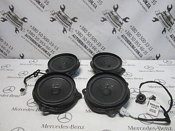 Динамік у двері MERCEDES-BENZ w219 cls-class (A2115408308)