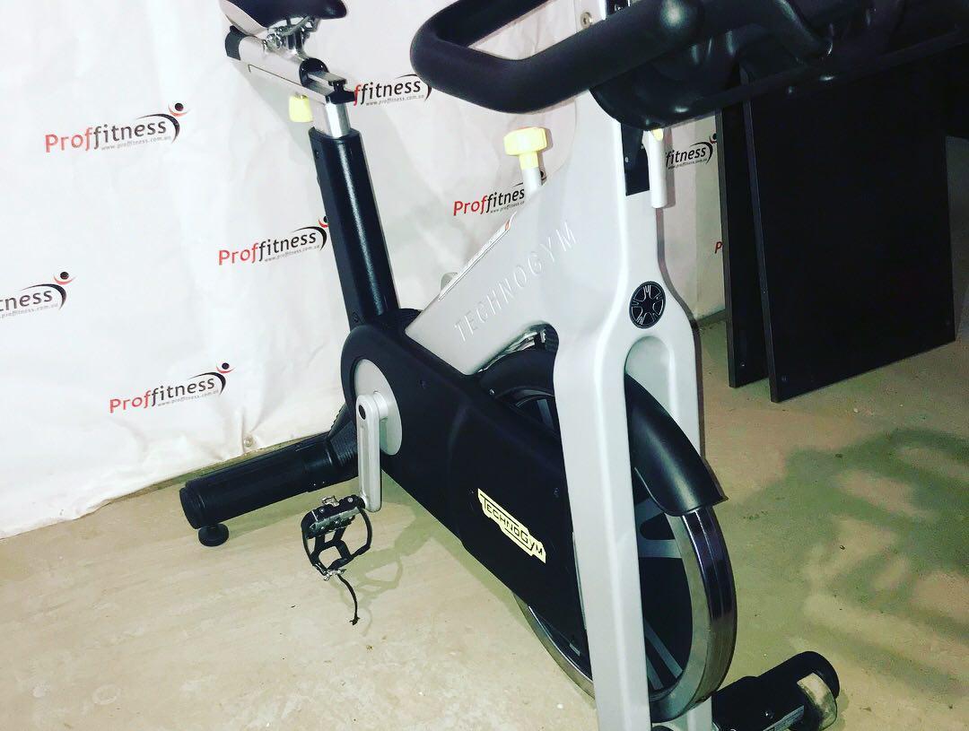 technogym group cycle spin bike review