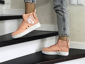 Високі жіночі кросівки Nike Air Force 1,пудра, фото 2