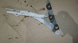 Петля кришки багажника права Nissan Teana J31 844009Y000