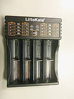 LiitoKala Lii-402 - 4х-канальне зарядний пристрій для акумуляторів AA, AAA з функцією PowerBank