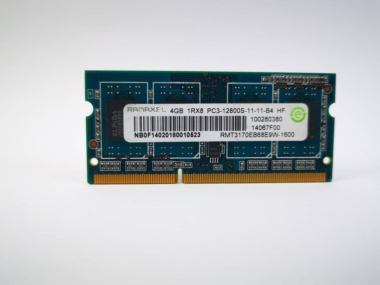 

Оперативная память для ноутбука SODIMM Ramaxel DDR3 4Gb 1600MHz PC3-12800S (RMT3170EB68E9W-1600) Б/У