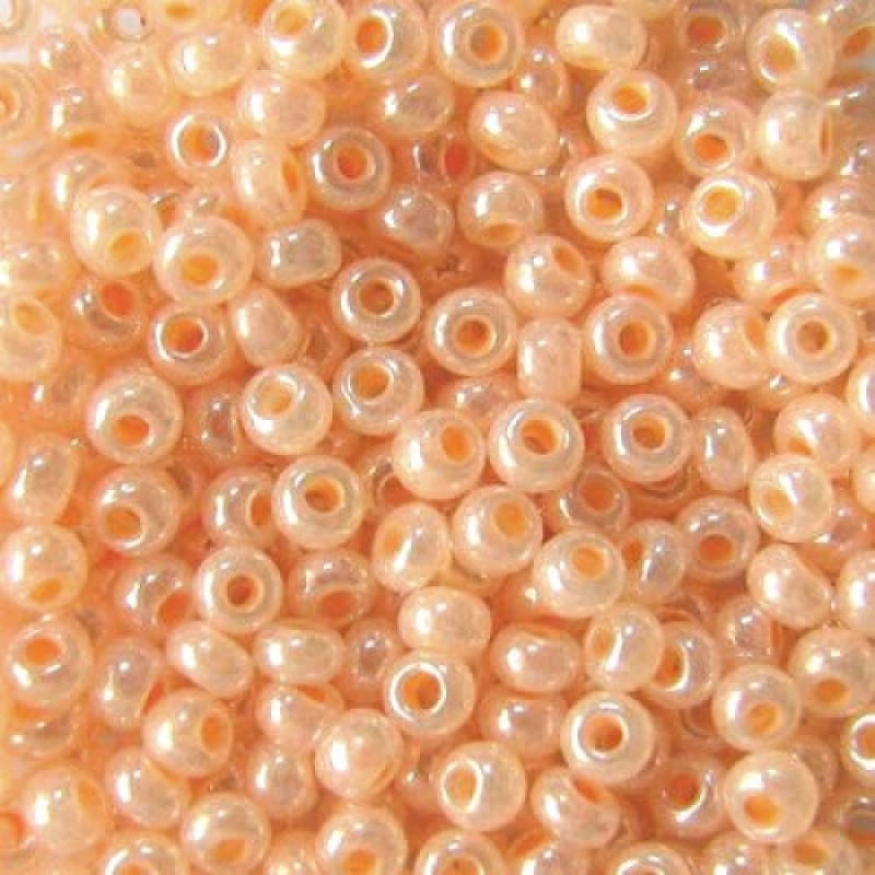 

Бисер Preciosa 10/0 цв. 37188, Алебастр AL, Персиковый, Круглый