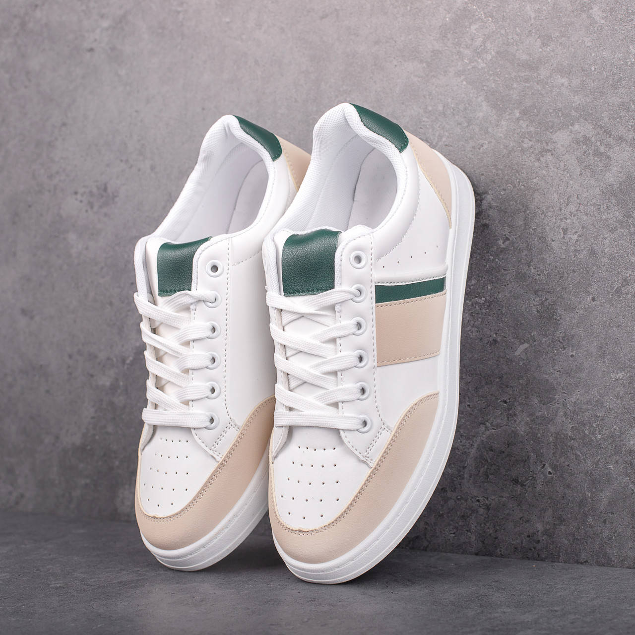 

Кроссовки мужские весенне - осенние искусственные кожаные низкие с подошвой без утепления Поляріс Стар, Белый