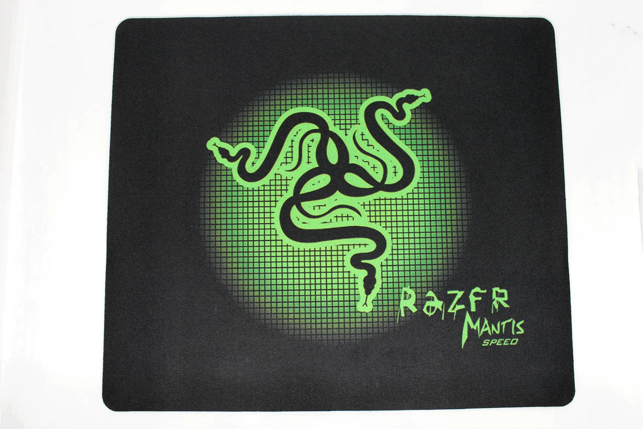 

Коврик для мыши Razer Mantis 29*25