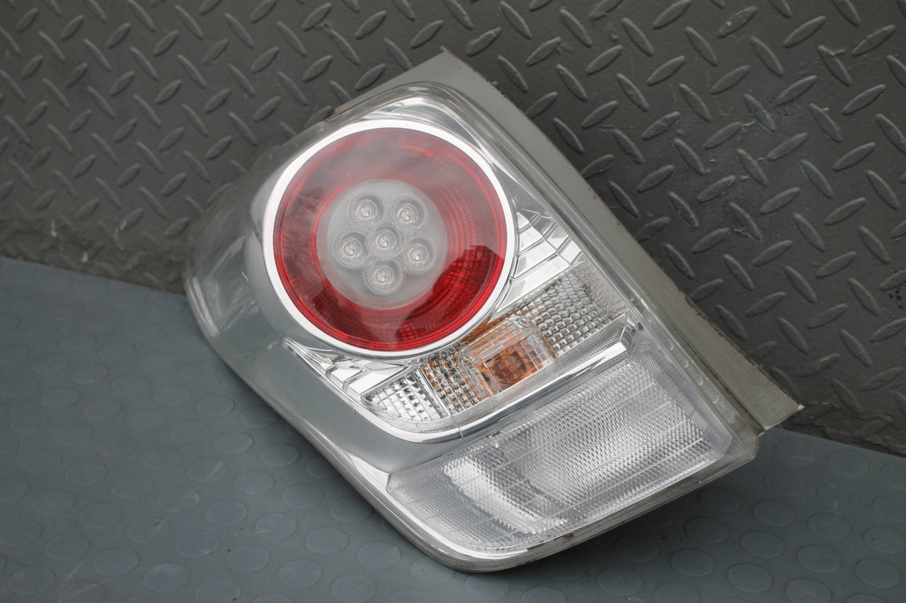 

Фонарь стоп LED Ліва TOYOTA VERSO 09-13 под заказ 2-4 дн