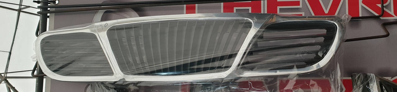 

Решётка радиатора Дэу Ланос - 96303229 без эмблемы