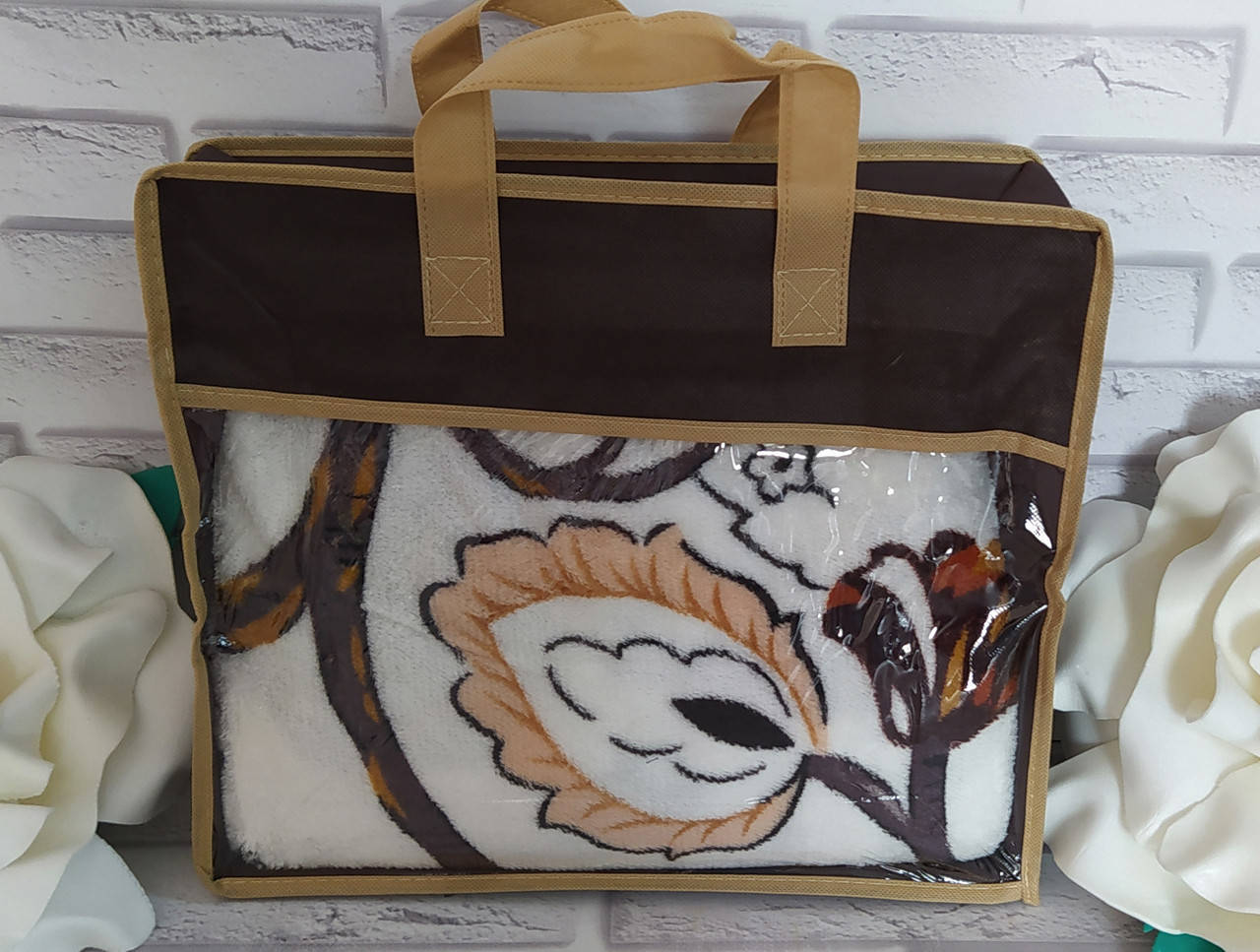 

Мягкий плед покрывало микрофибра в подарочной упаковке  размер, Разные цвета