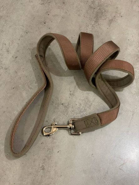 

Поводок для собак Multibrand "Утеплитель" коричневый