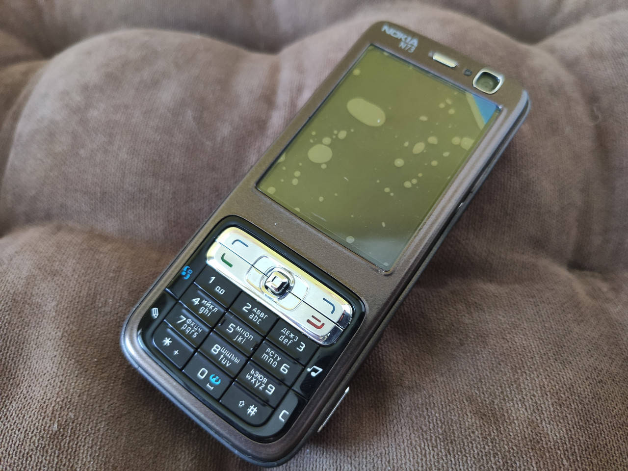 

Мобильный телефон Nokia N73 б.у оригинал!!!