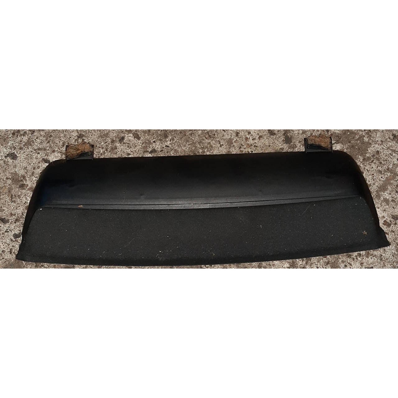 

Дополнительный стоп сигнал Skoda Superb