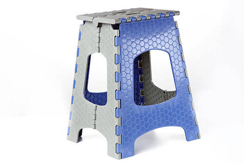 

Стул складной пластиковый 27*22*44см СИЛА