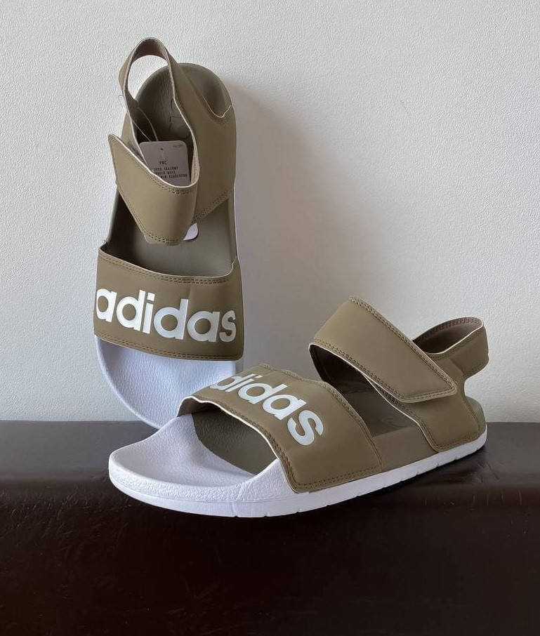 

Женские сандалии Adidas Adilette Sandal Olive (босоножки адидас адилет, оливковые) 38