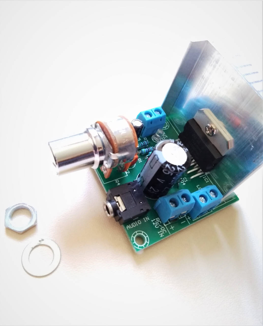 

Цифровой усилитель TDA7297 , Усилитель мощности аудио 2*15 W Вт на TDA7297