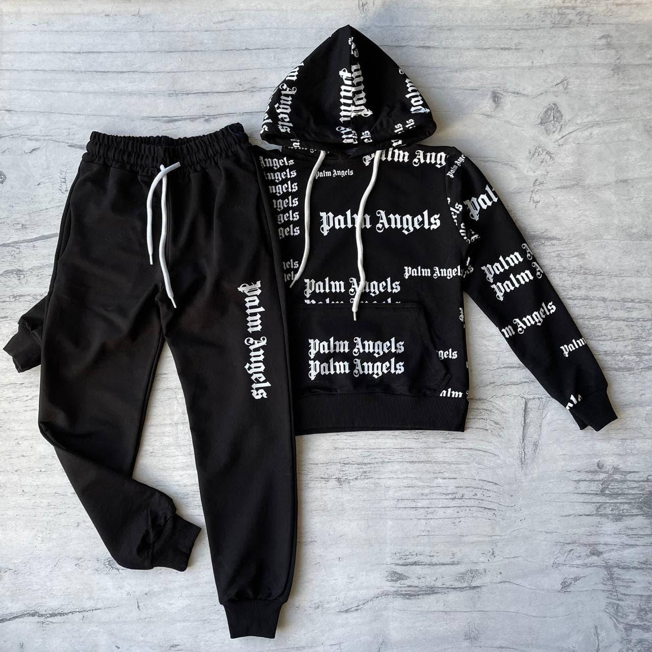 

Спортивный костюм на мальчика подростка в стиле Palm Angels 2. Размер 128 см, 140 см, 176 см