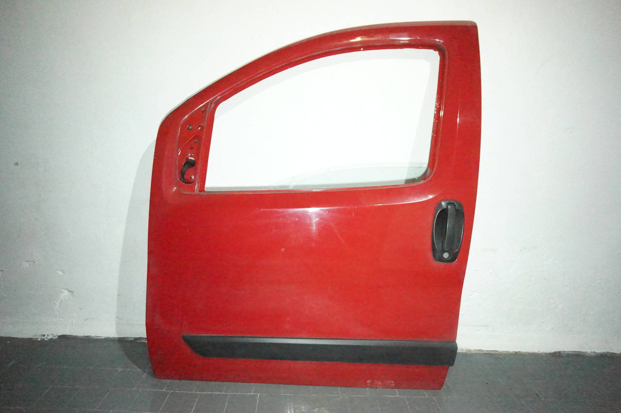 

Дверь передняя левая красная 1357016080 Bipper Nemo Fiorino 2008-, Красный
