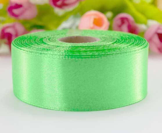 

Лента атласная 2,5см ширина (25 ярдов) "LiaM" Цена за рулон. Цвет - весенний