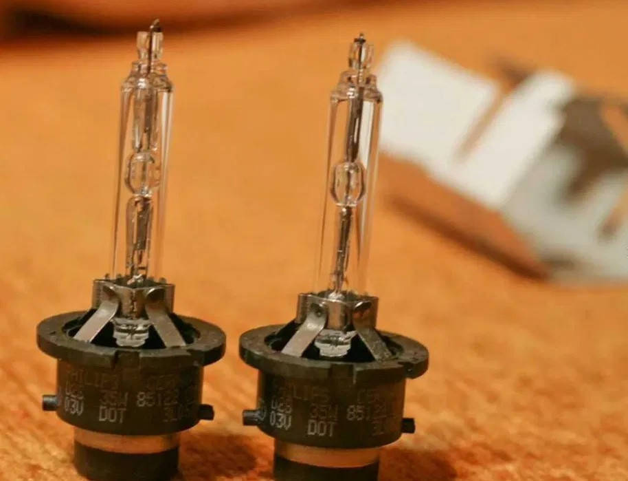 

Ксеноновая лампа D2S Optima Philips 4300K Osram Nelolux Aozoom Narva