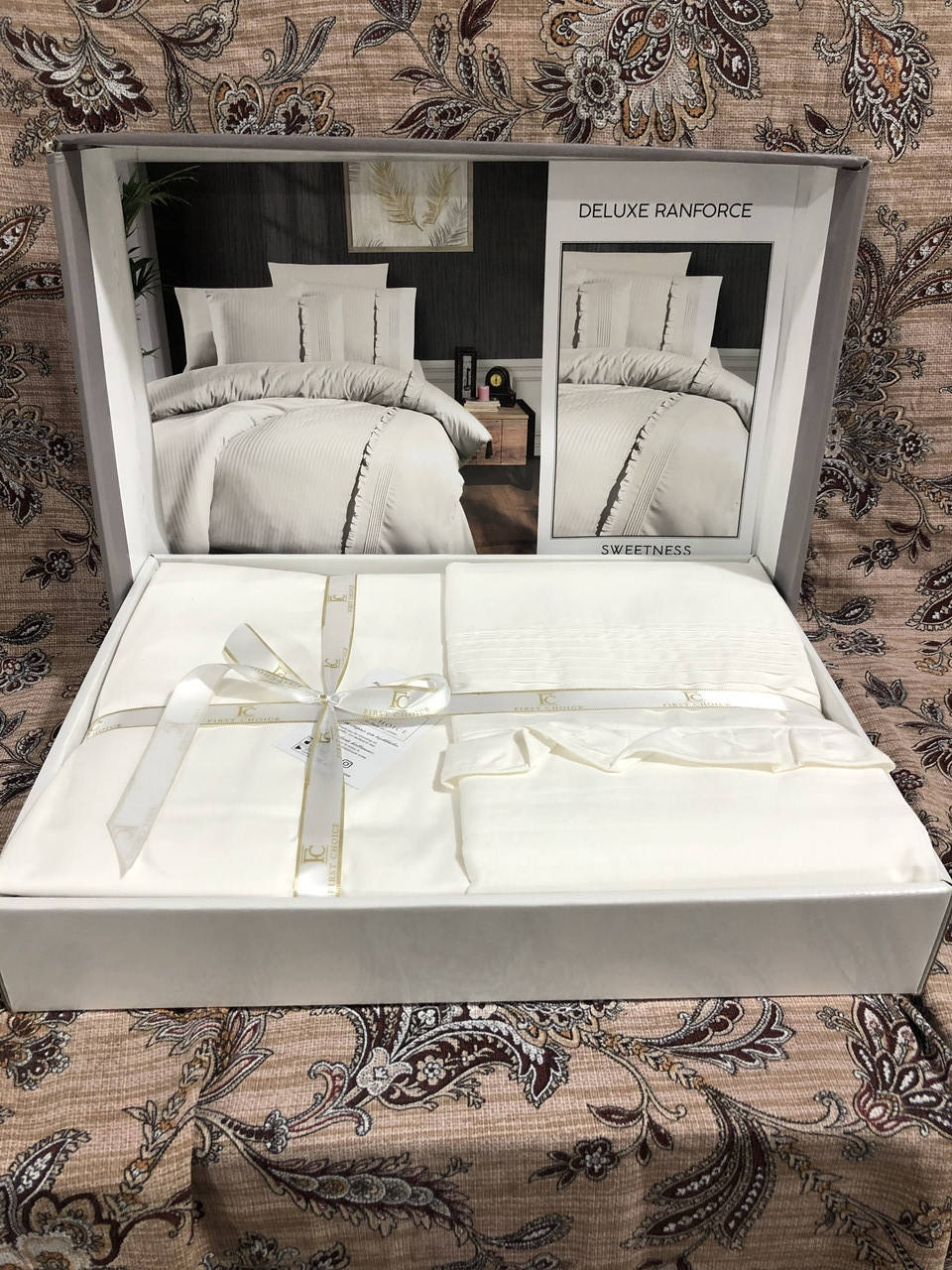 

ТУРЕЦЬКА ПОСТІЛЬНА БІЛИЗНА * FIRST CHOICE DELUXE RANFORCE * розмір 200 * 220см