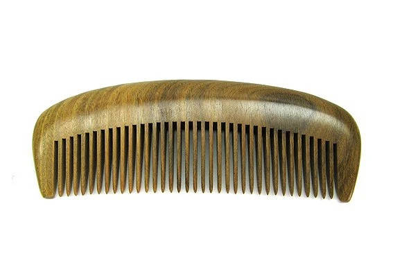 

Расческа деревянная сандаловая