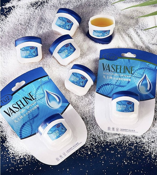 

Вазелин для губ Vaseline TUZ