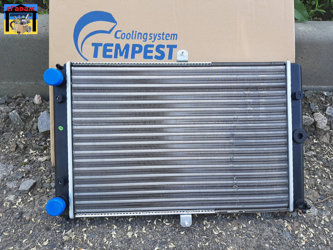 

Радиатор ВАЗ 2108, 2109, 21099, 2113, 2114, 2115 (карбюратор) (TEMPEST) 2108-1301012