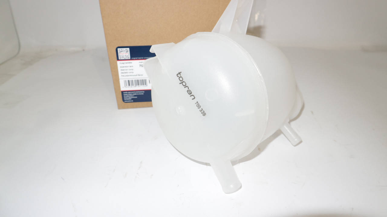 

Расширительный бачок на Рено Кенго 97-08 1.5dCi/1.9D/1.9dCi/1.9dTi/1.6i 16V TOPRAN (Германия) 700339