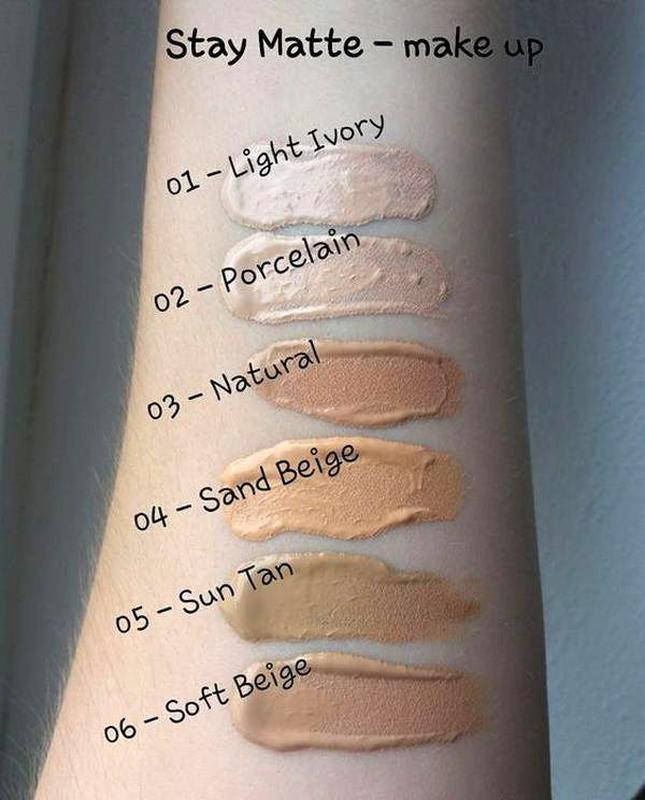 

Матуючий тональний крем для жирної і проблемної шкіри Stay Matte MakeUp Farmasi