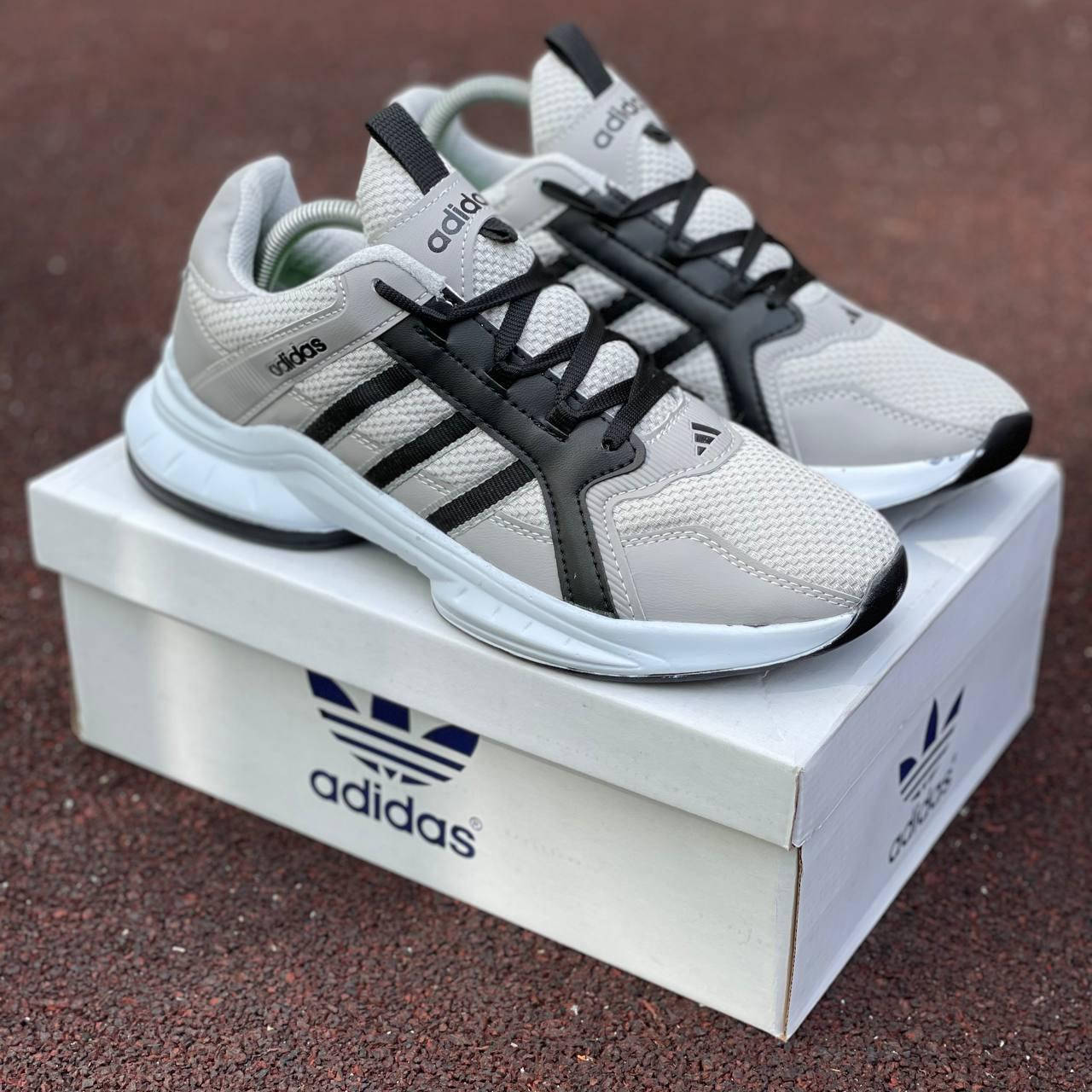 

Кроссовки мужские Adidas летние, Светло-серый