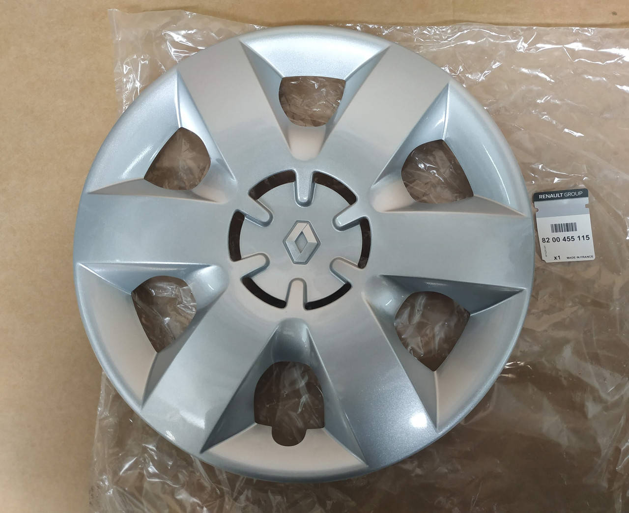

Колпак колесный 15" Renault Kangoo 2 (оригинал)