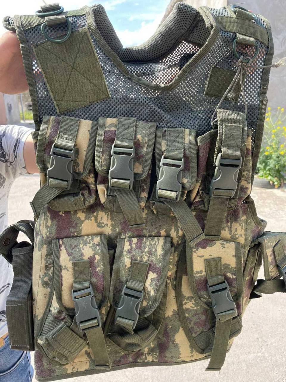 

Тактическая плитоноска 25х30 см для стандартных плит (бронепластин) Разгрузка Камуфляж