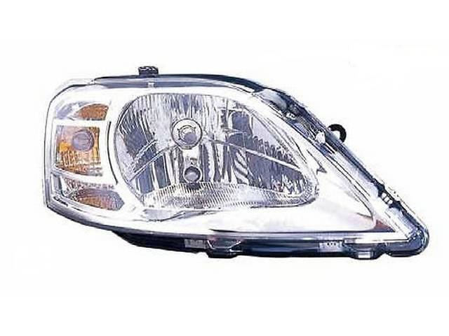 

Фара правая Renault Logan 09- (Tempest) Код: 6937991404