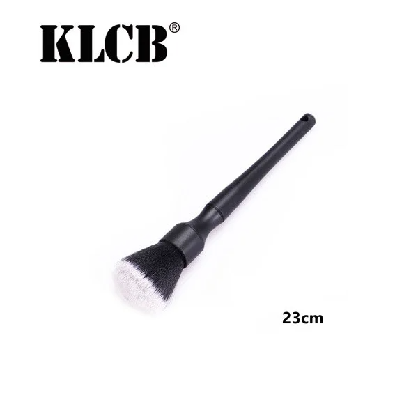 

Кисть для салона с ультра-мягким искусственным ворсом 23см черная