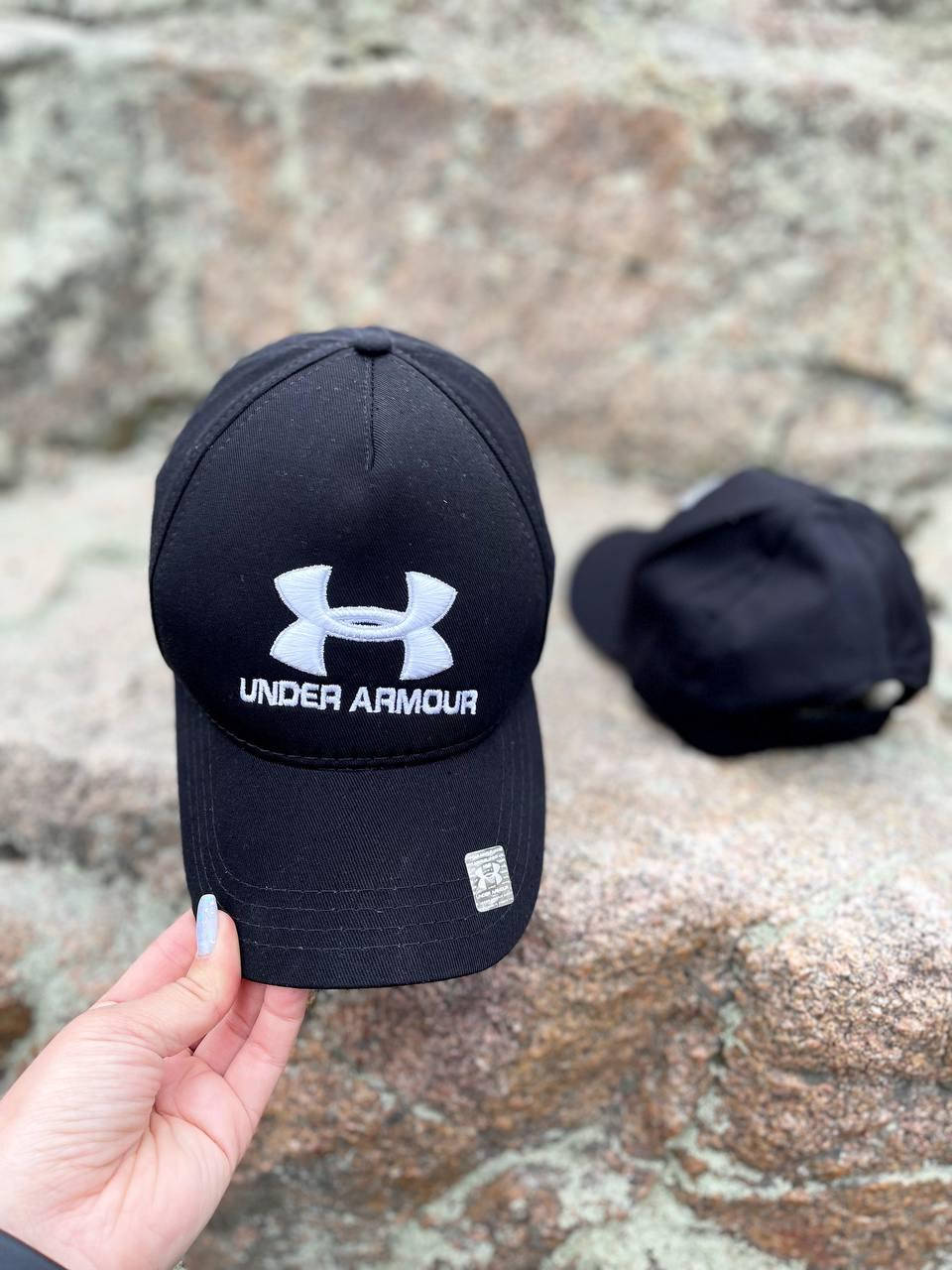

Кепка Under Armour черная с вышитым логотипом Андер Армор бейсболка мужская женская блайзер, Черный