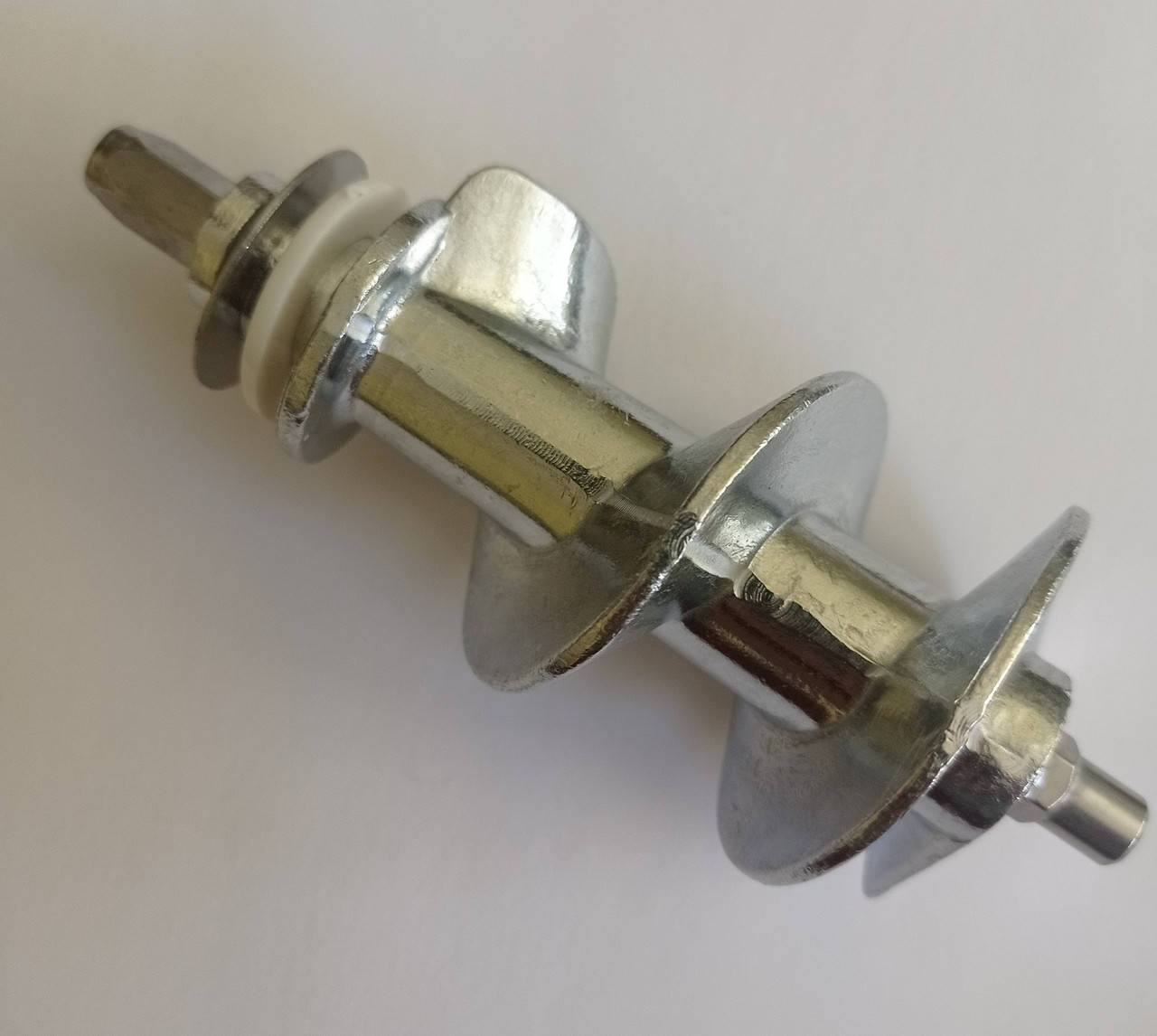 

Шнек для мясорубки Vitek VT-3620