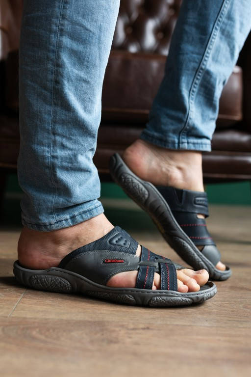 

Мужские шлепанцы кожаные летние синие Clubshoes С 20 42, Синий