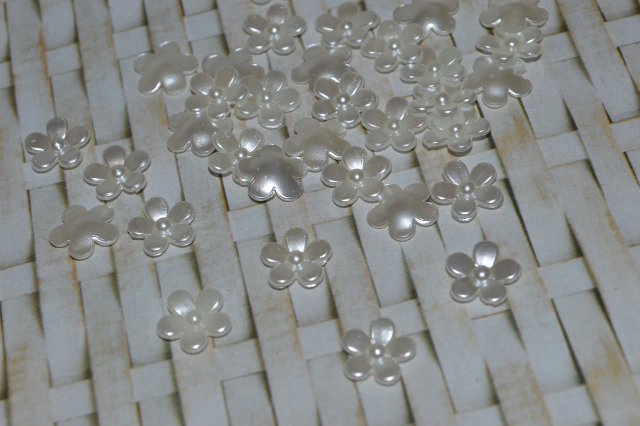 

Кабошон цветок жемчужный 10 мм