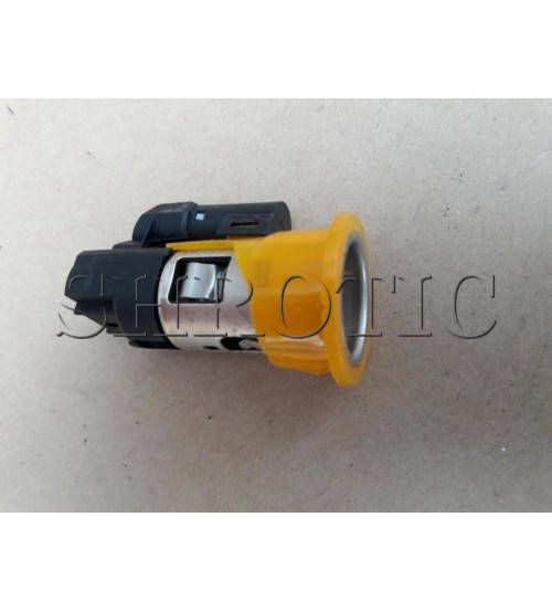 

Прикуриватель с гнездом 8200021577 (Б/У), Renault Trafic,Opel Vivaro,Nissan Primastar,Рено Трафик,Опель