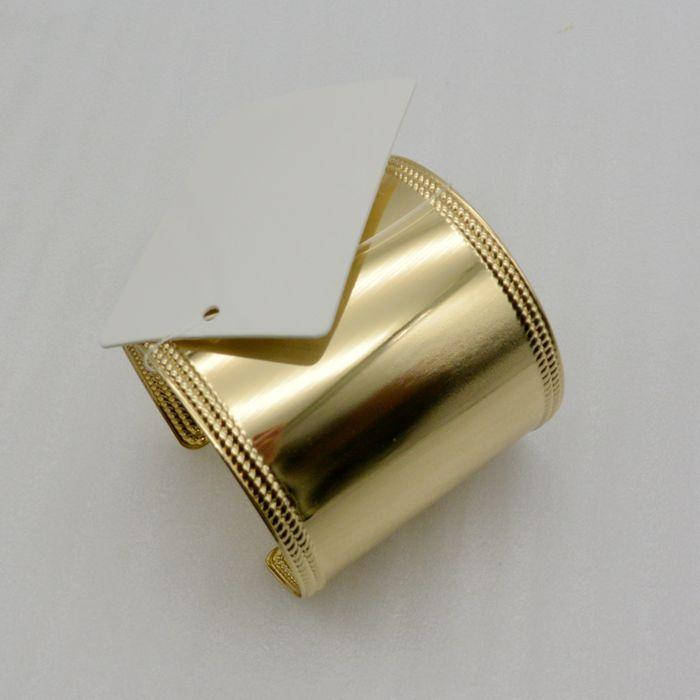 

Красивый широкий браслет золостистый брендовая бижутерия