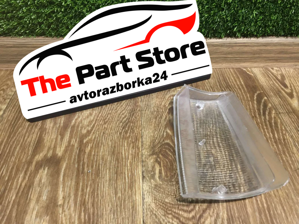 

Стекло поворота правого Новое Iveco Daily E2 Ивеко Дейли Е2 1996 - 1999, 98433912, 3050202Е