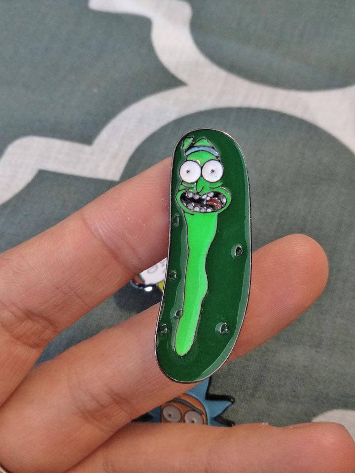 

Брошь пин значок огурчик Рик Rick and Morty Рик и Морти