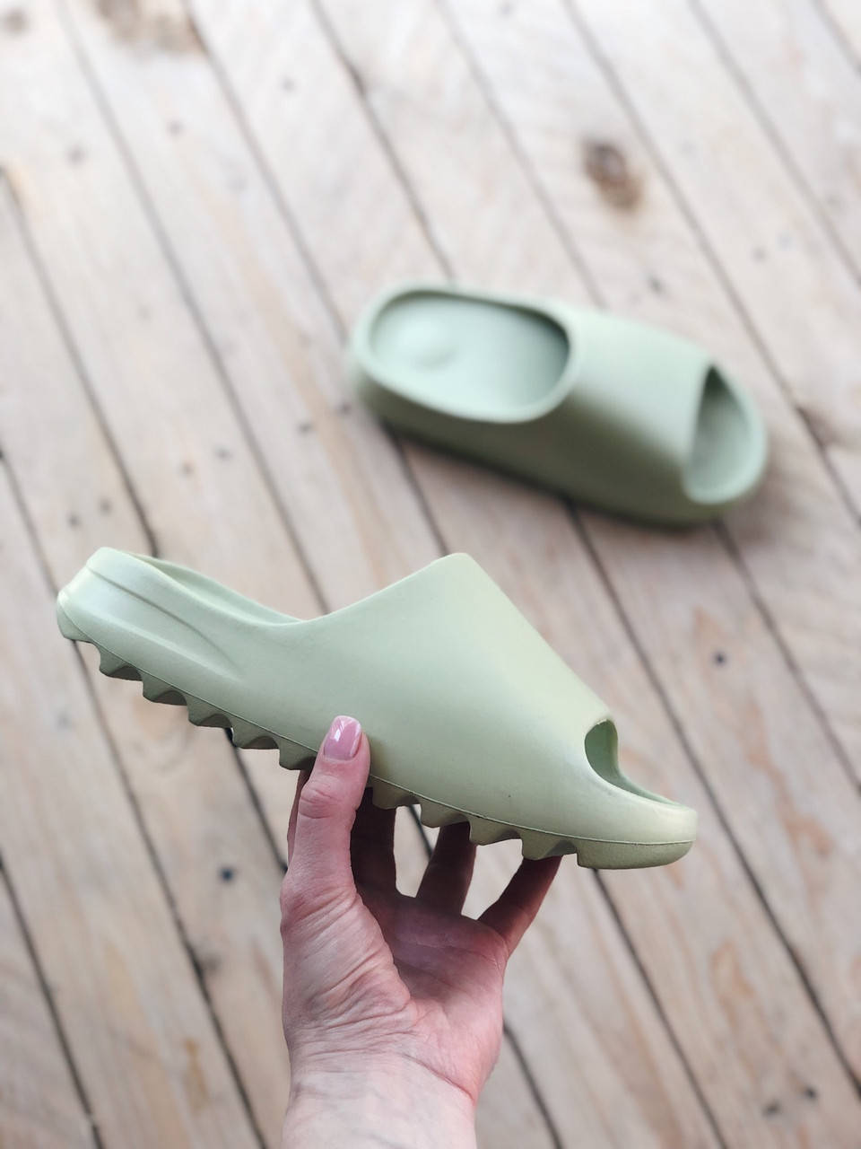 

Шлепки в стиле Изи Слайд Yeezy Slide фисташка 36 37 38 39 40 39