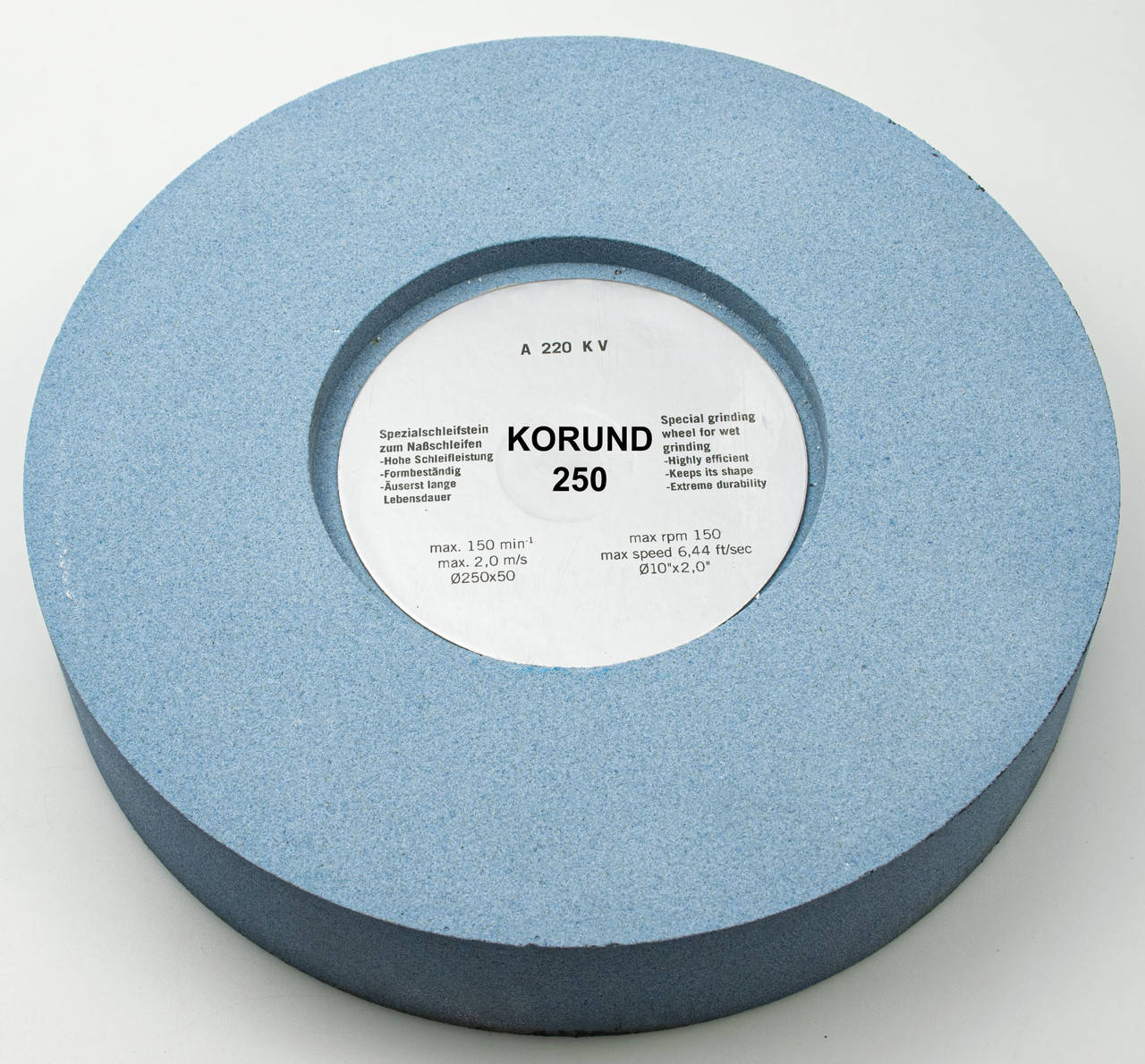 

Заточной круг водный "KORUND 250-220G" (250 x 50 x12 мм, 220 грит)