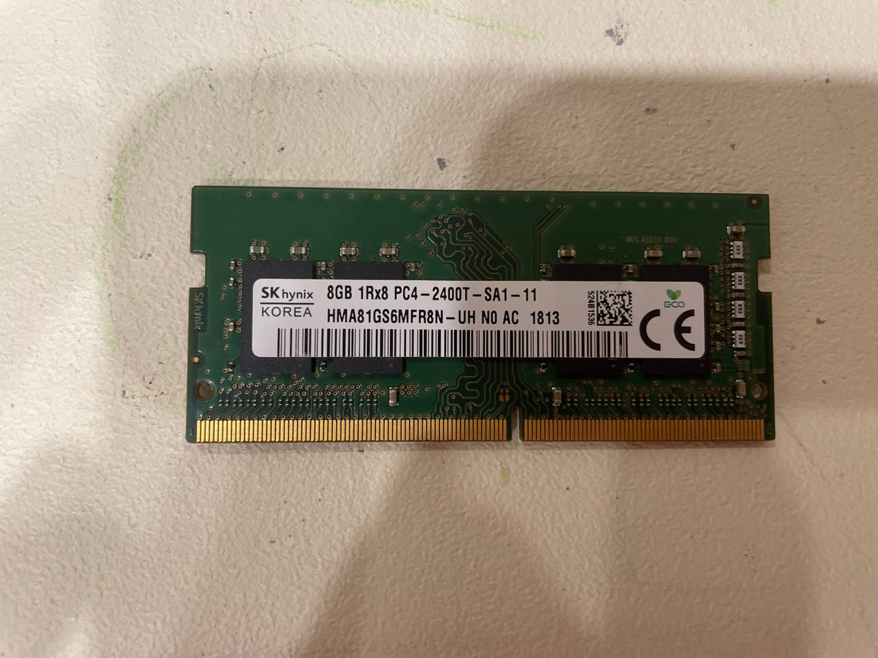 

Пам'ять Hynix 8Gb PC4-2400T DDR4 So Dimm (HMA81GS6MFR8N)