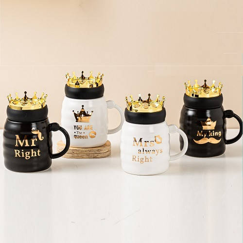 

Чашка с крышкой и ложкой "Kingdom of Love" 450мл, 4 вида, YG01146