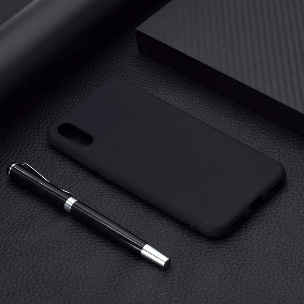 

Матовый чехол OneShot Huawei Y6 2019 (силиконовая накладка) Черный