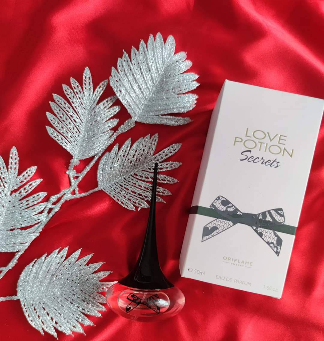 

Жіноча парфумована вода Love Potion Secrets