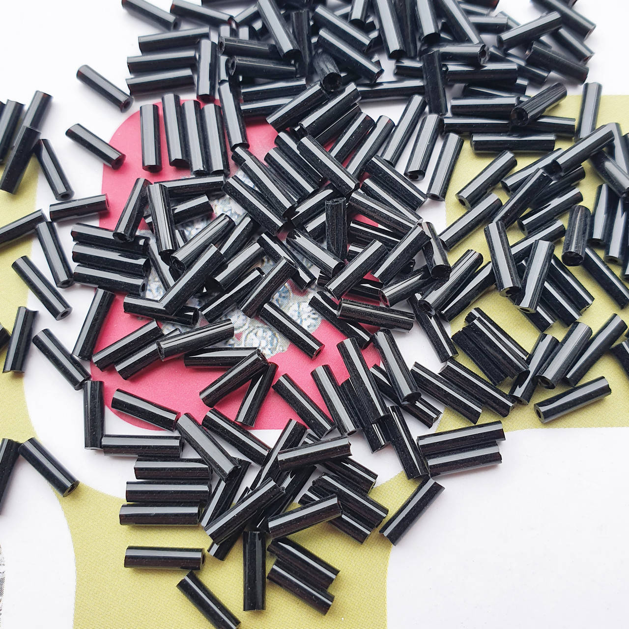 

Склярус Fancy, чорний, 6 мм, 45 г/упаковка