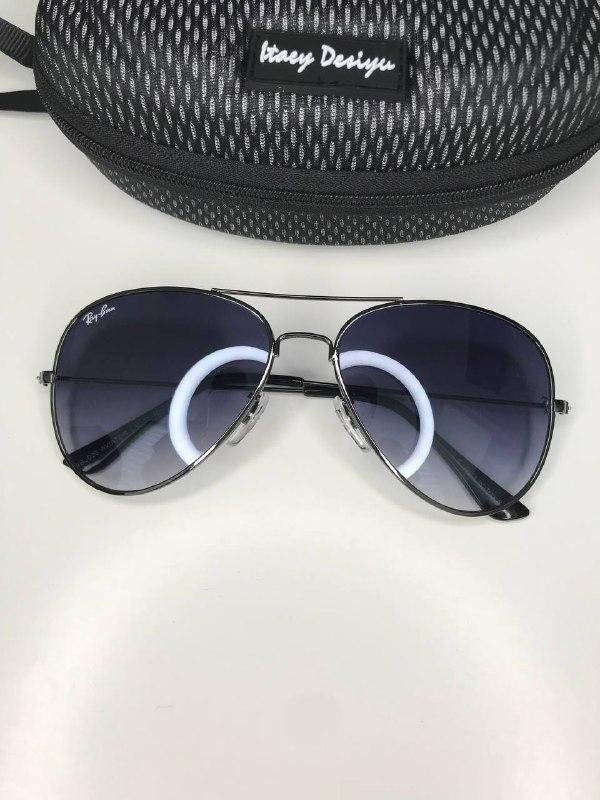

Популярные Солнцезащитные очки RAY BAN AVIATOR Рай Бан Рой бен Авиатор Капельки, Темно-серый